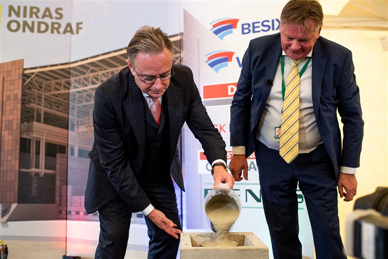 Eerstesteenlegging Oppervlaktebergingsinstallatie