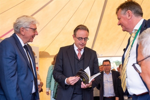 Eerstesteenlegging Oppervlaktebergingsinstallatie